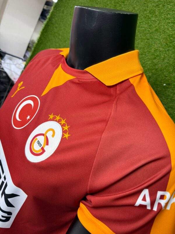 GS RETRO KIRMIZI FORMA